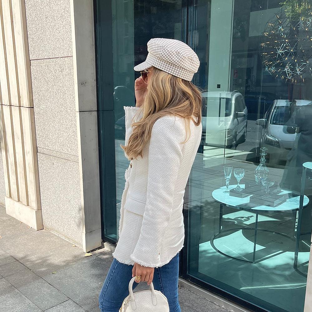 Каскет Пепит в бежово