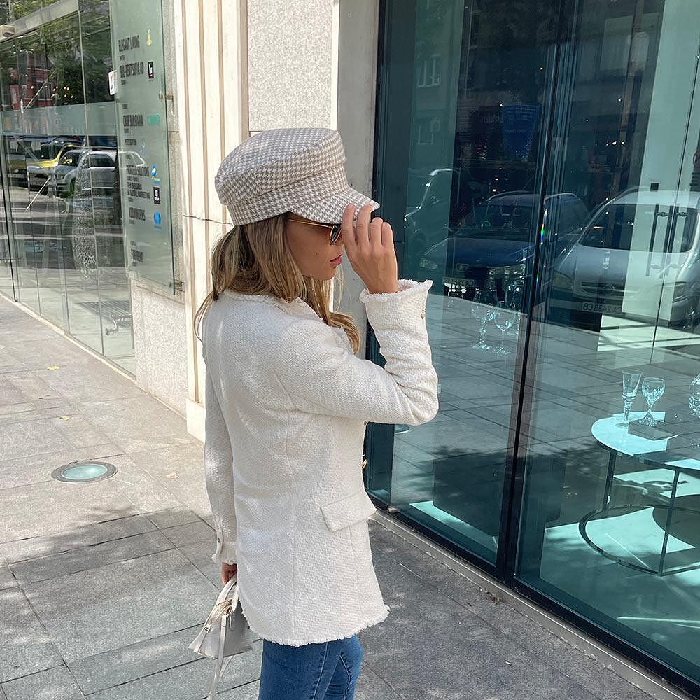 Каскет Пепит в бежово