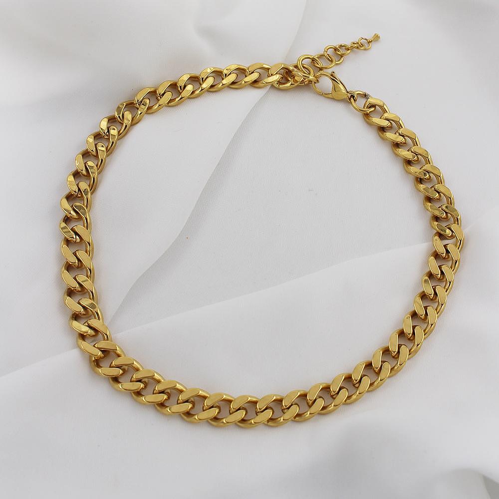Колие Themis