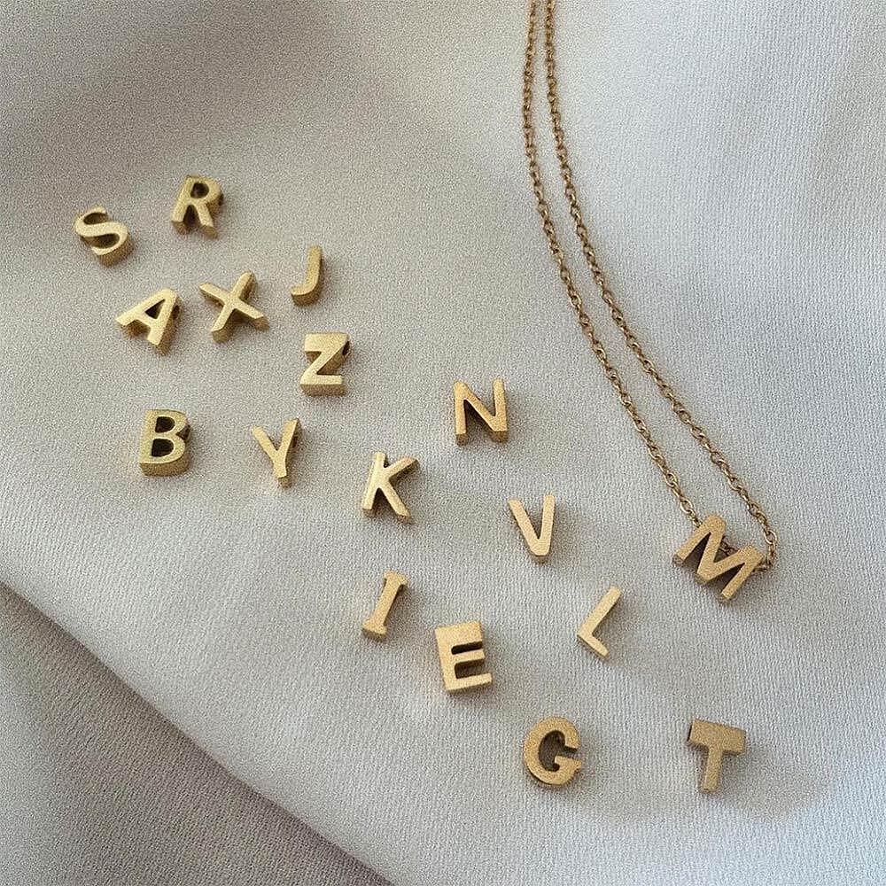 Колие ALPHABET
