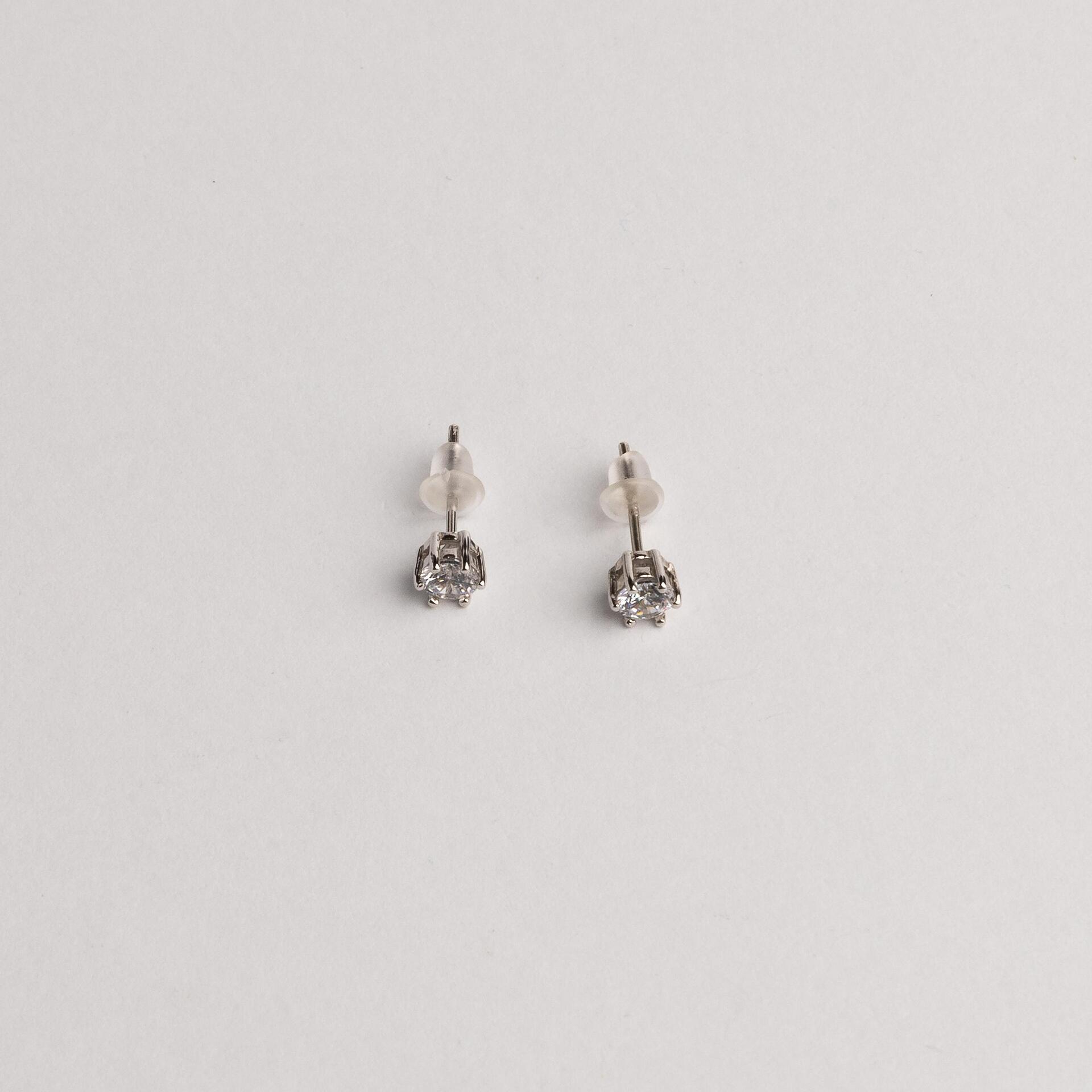 Обеци Crystals 5MM