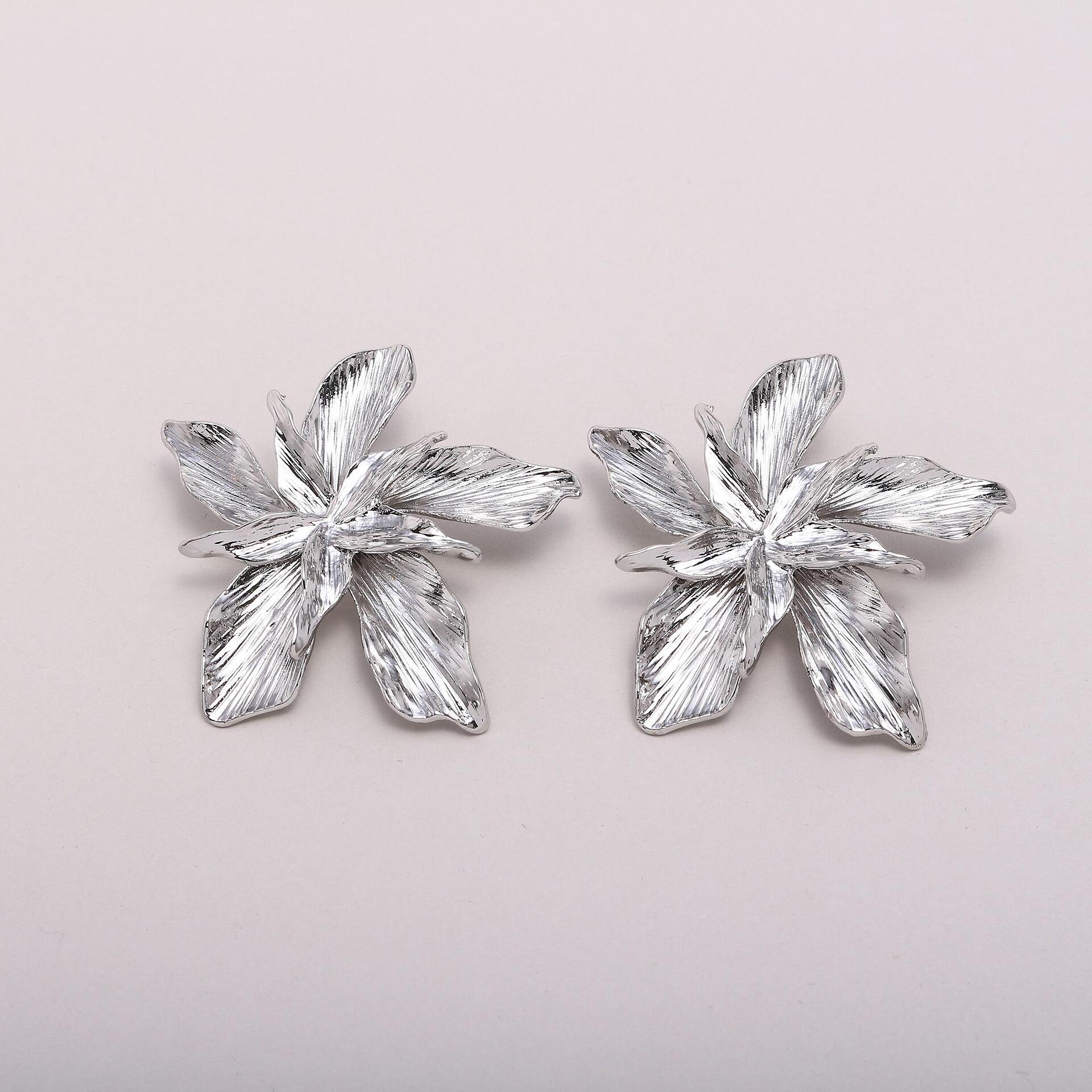 Обеци FLOWERS SILVER