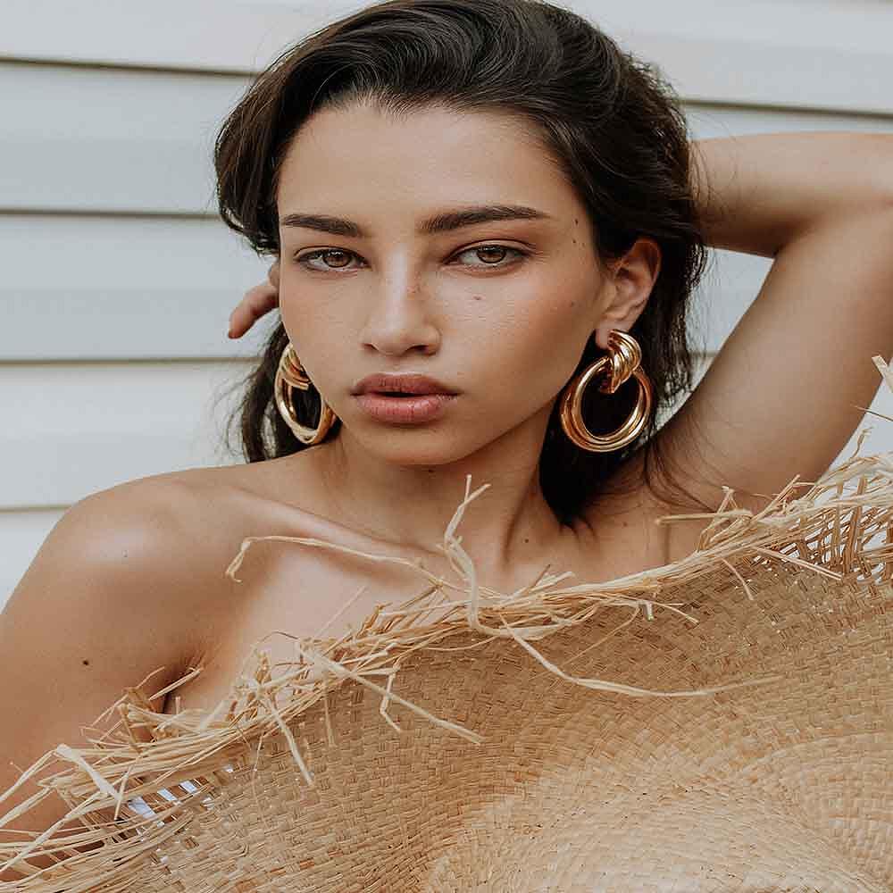 Обеци SOPHIE