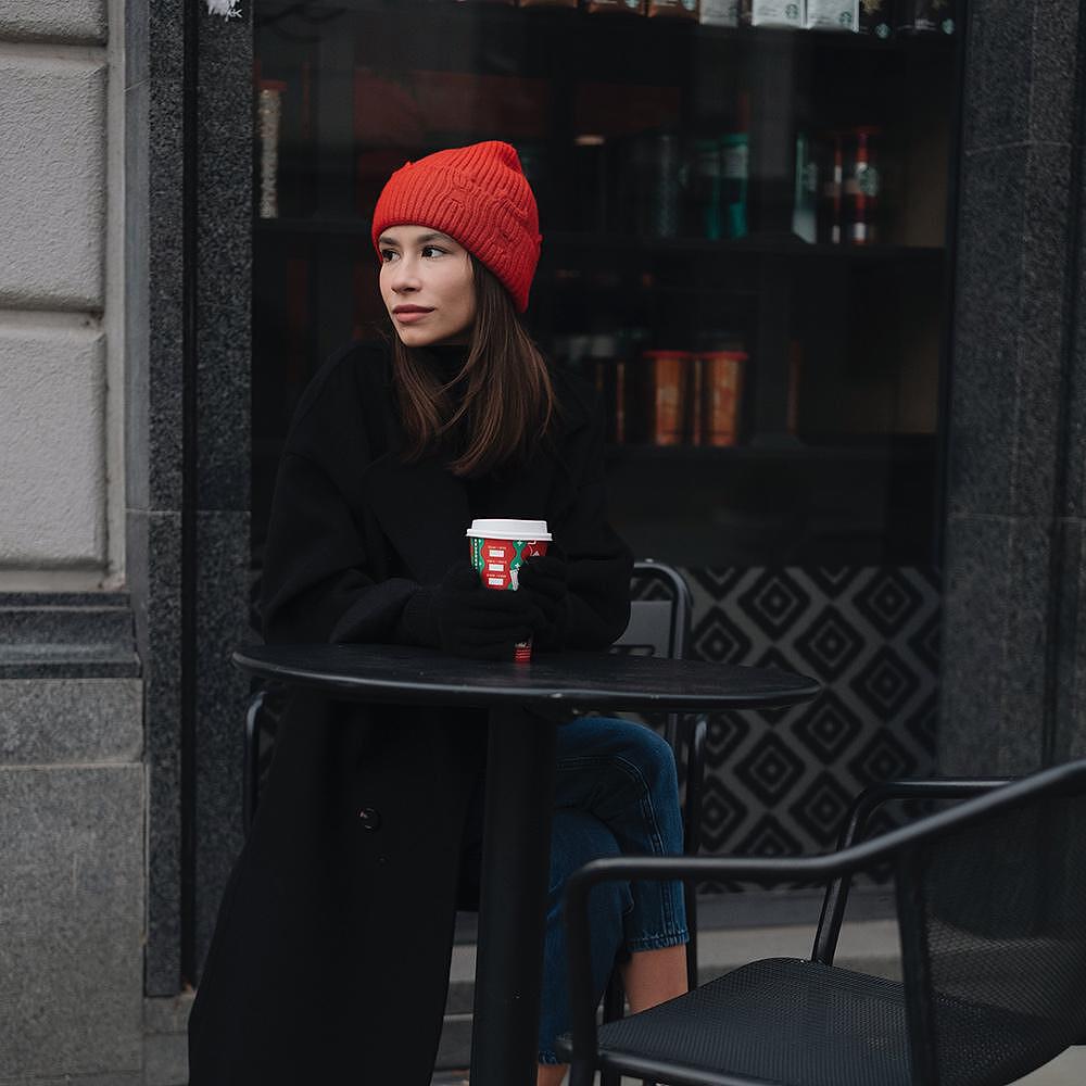 Плетена шапка Rebel Hot Red