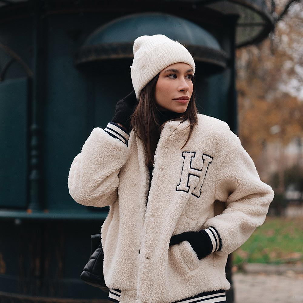 Плетена шапка Rebel Vanilla