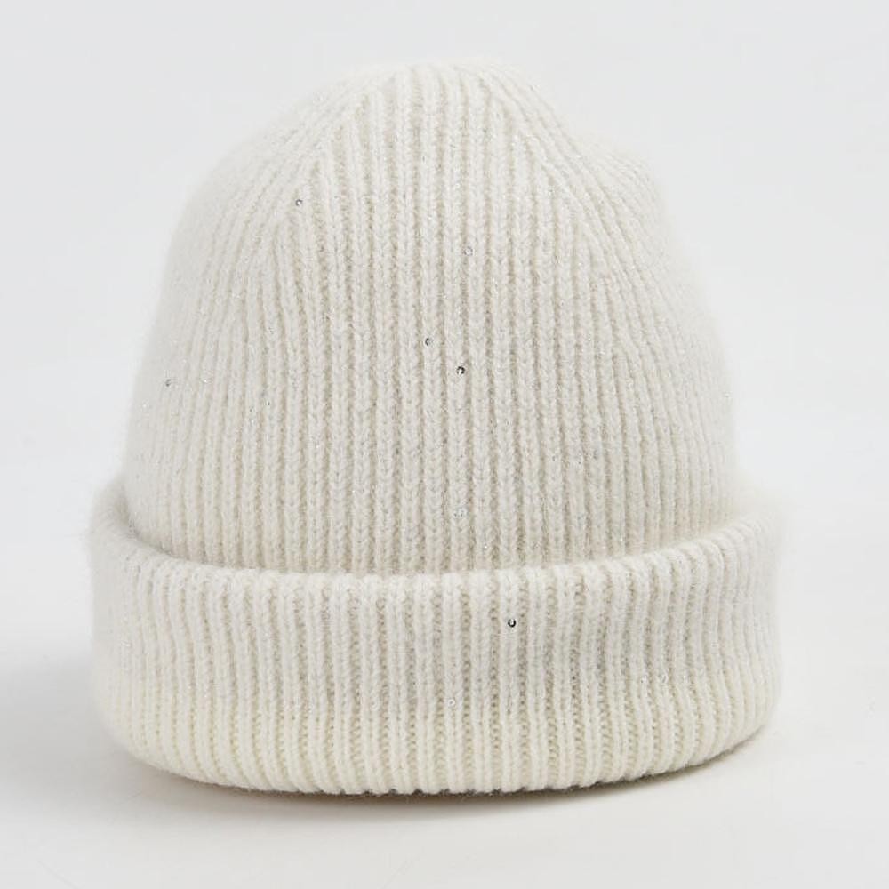 Плетена шапка White