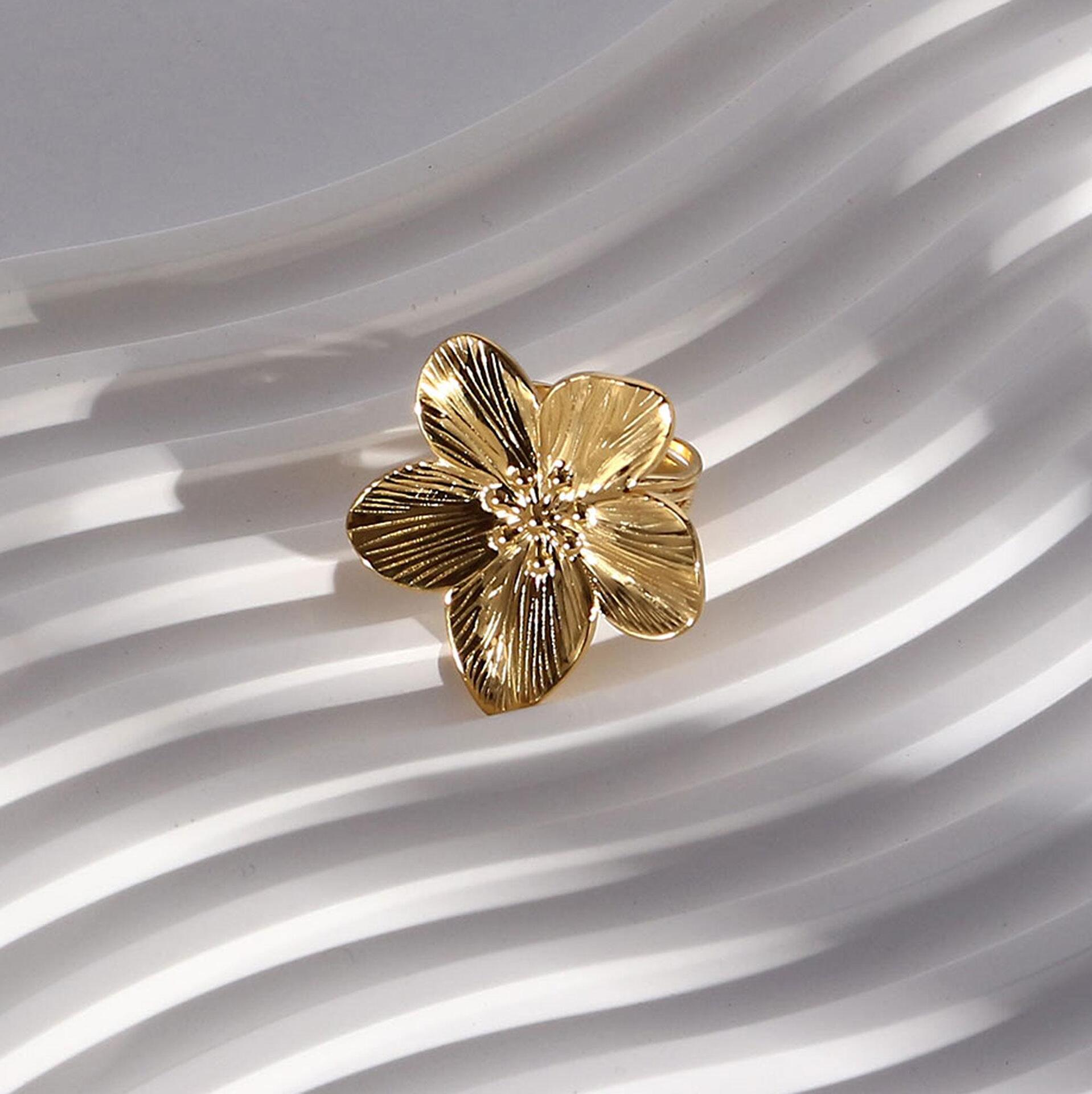 Пръстен AZALEA GOLD