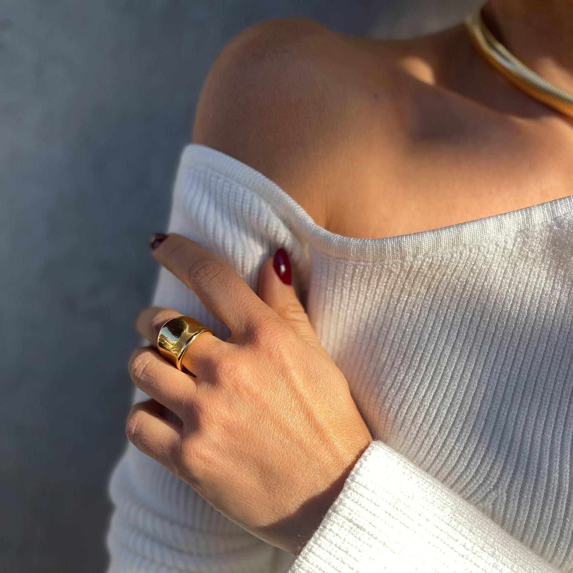 Пръстен CARINA