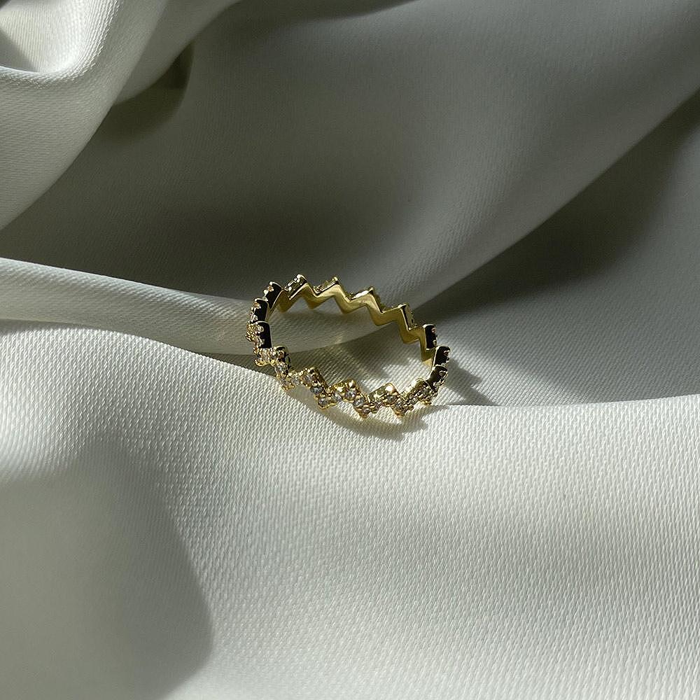 Пръстен QUEENIE GOLD