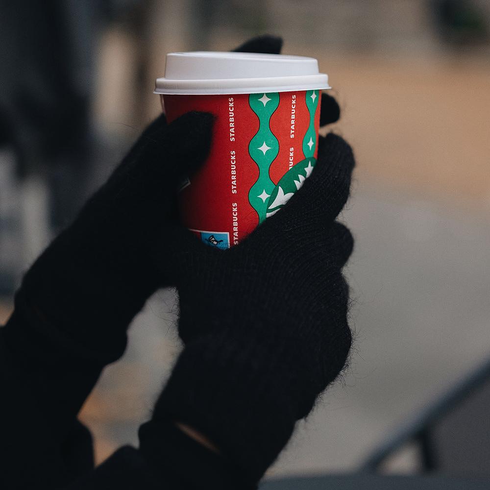 Ръкавици в черно