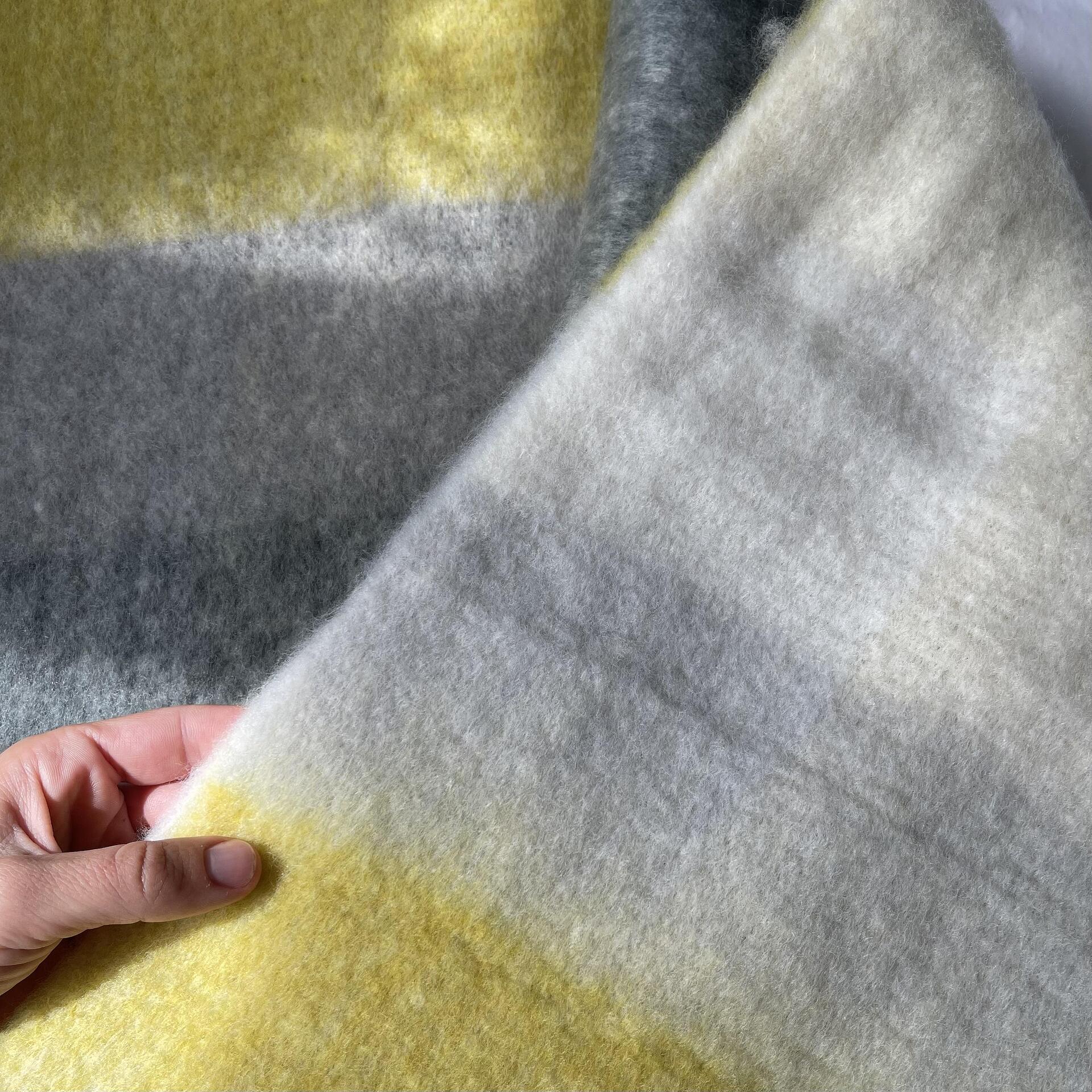 Шал GREY MUSTARD