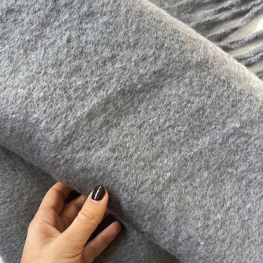 Шал Grey