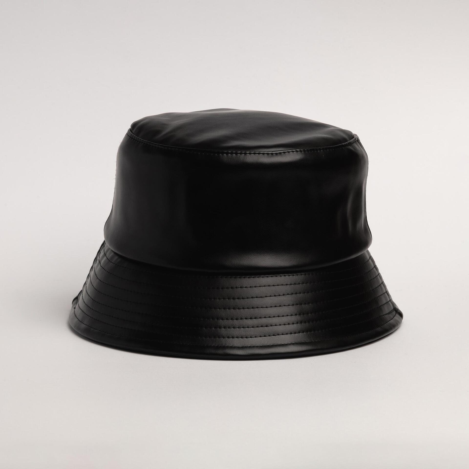 Шапка идиотка Faux кожа