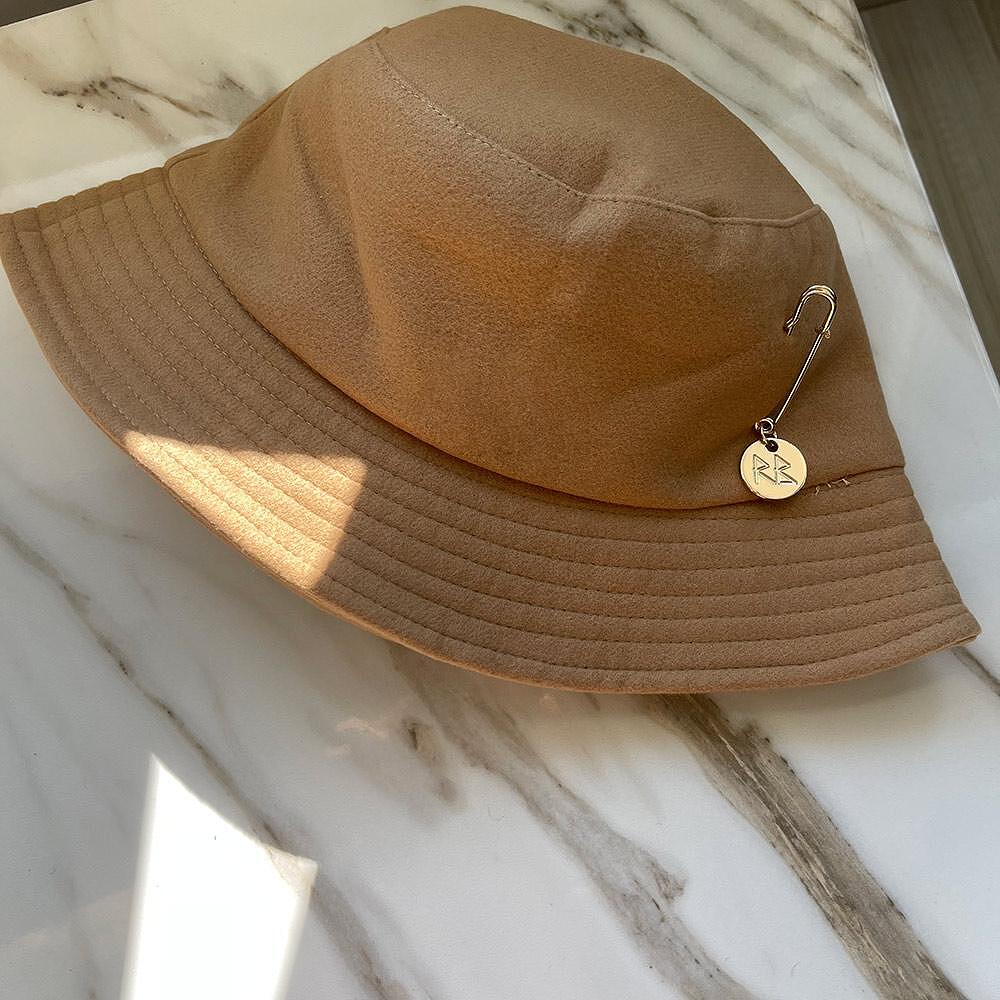 Шапка идиотка PIN BEIGE